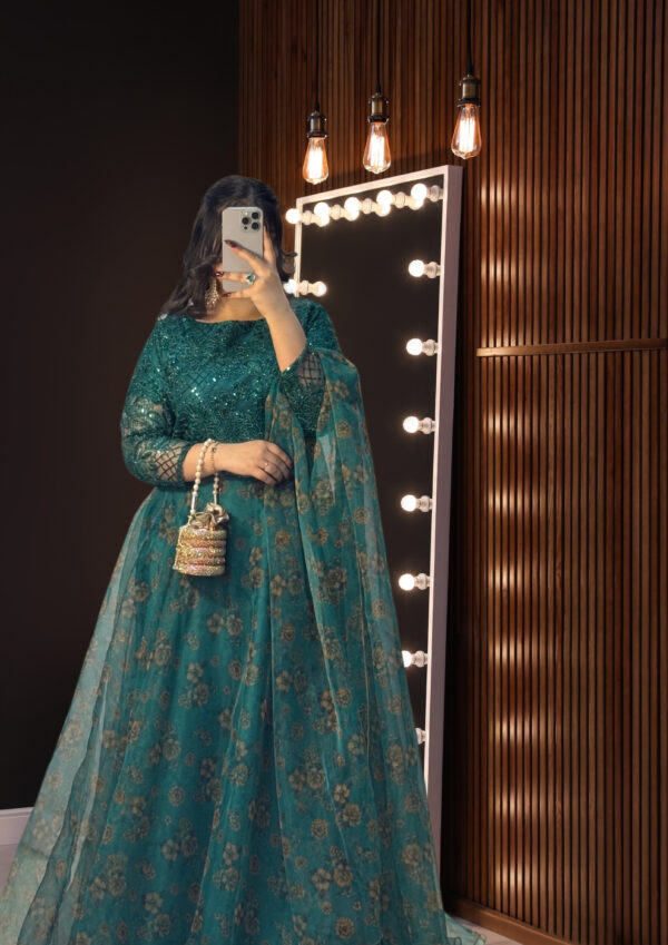 Zircon Zinc Lehnga Choli - Image 8