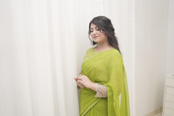 Zircon Riwayat Saree - Image 7